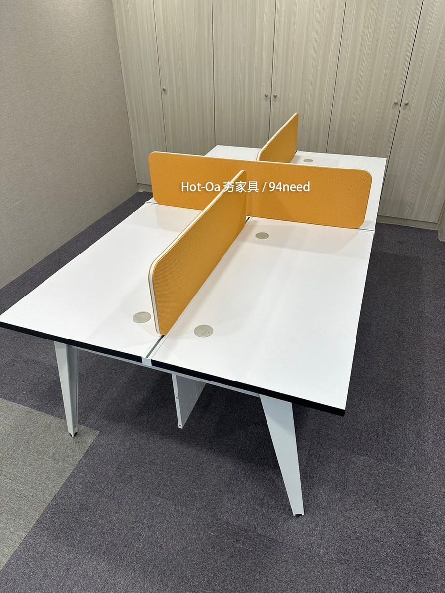 某企業・辦公室