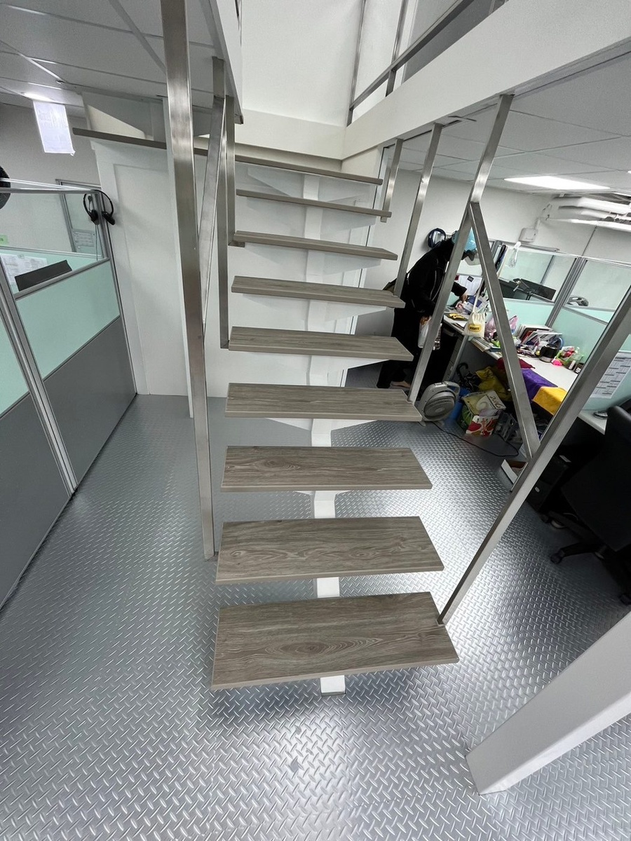 某企業・辦公室