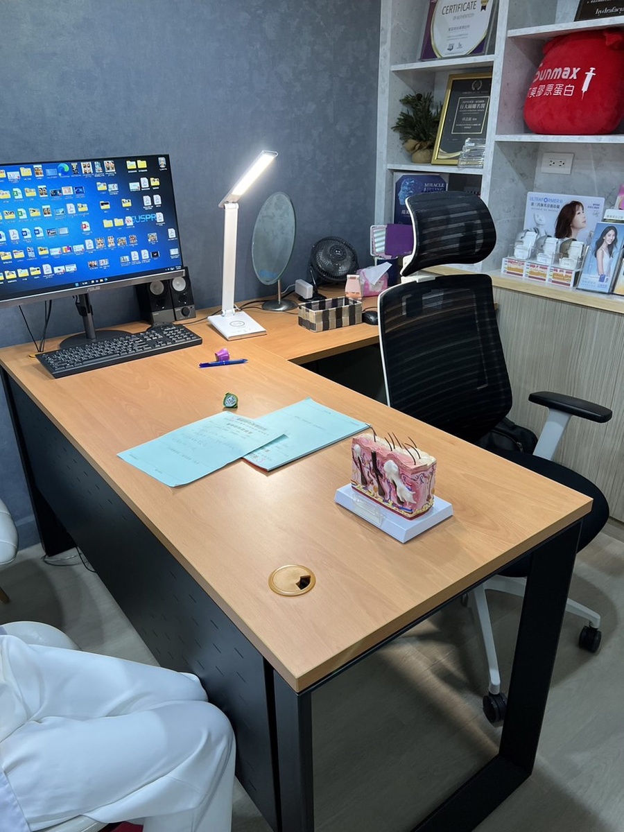 某企業・辦公室