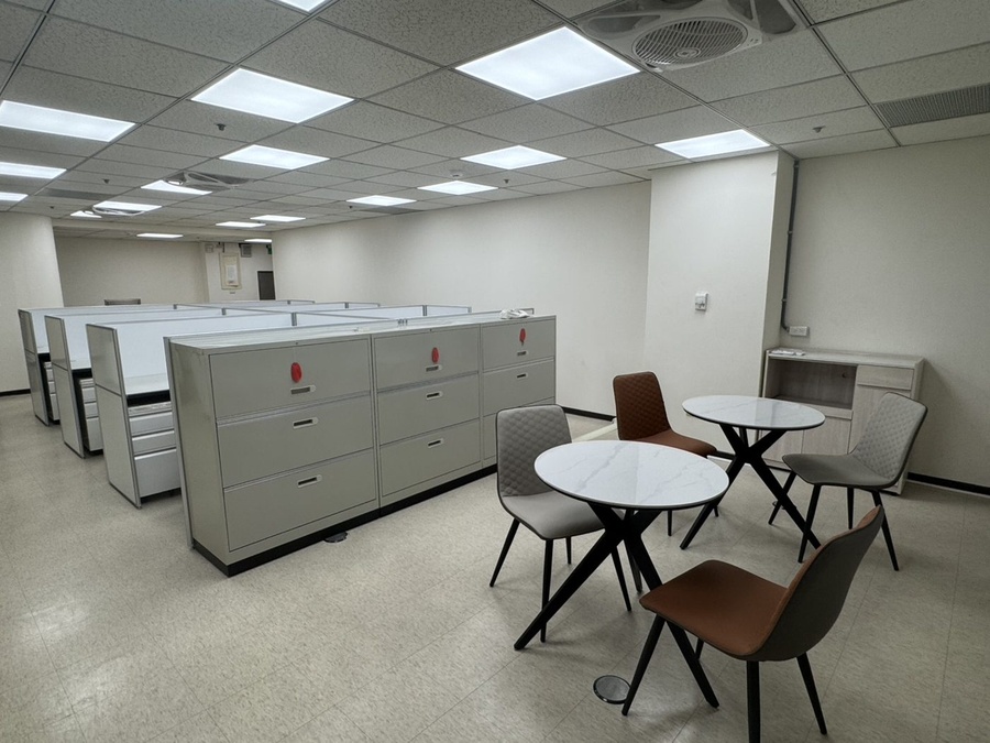 某企業・辦公室