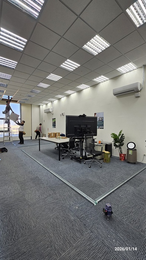 大園某企業・辦公室