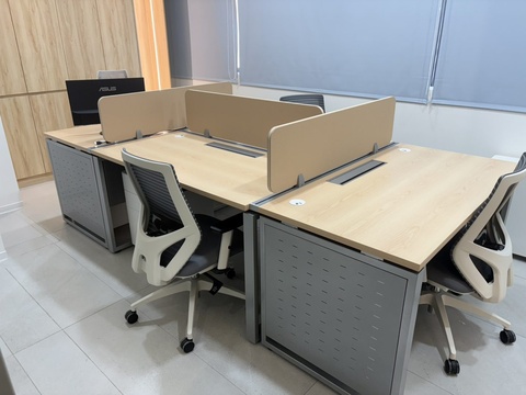 某企業・辦公室