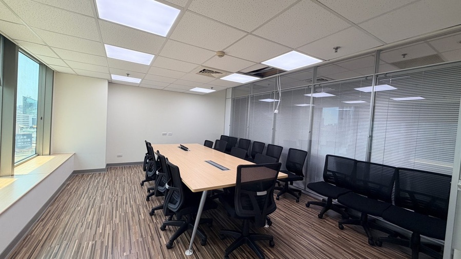 高雄某企業・辦公室