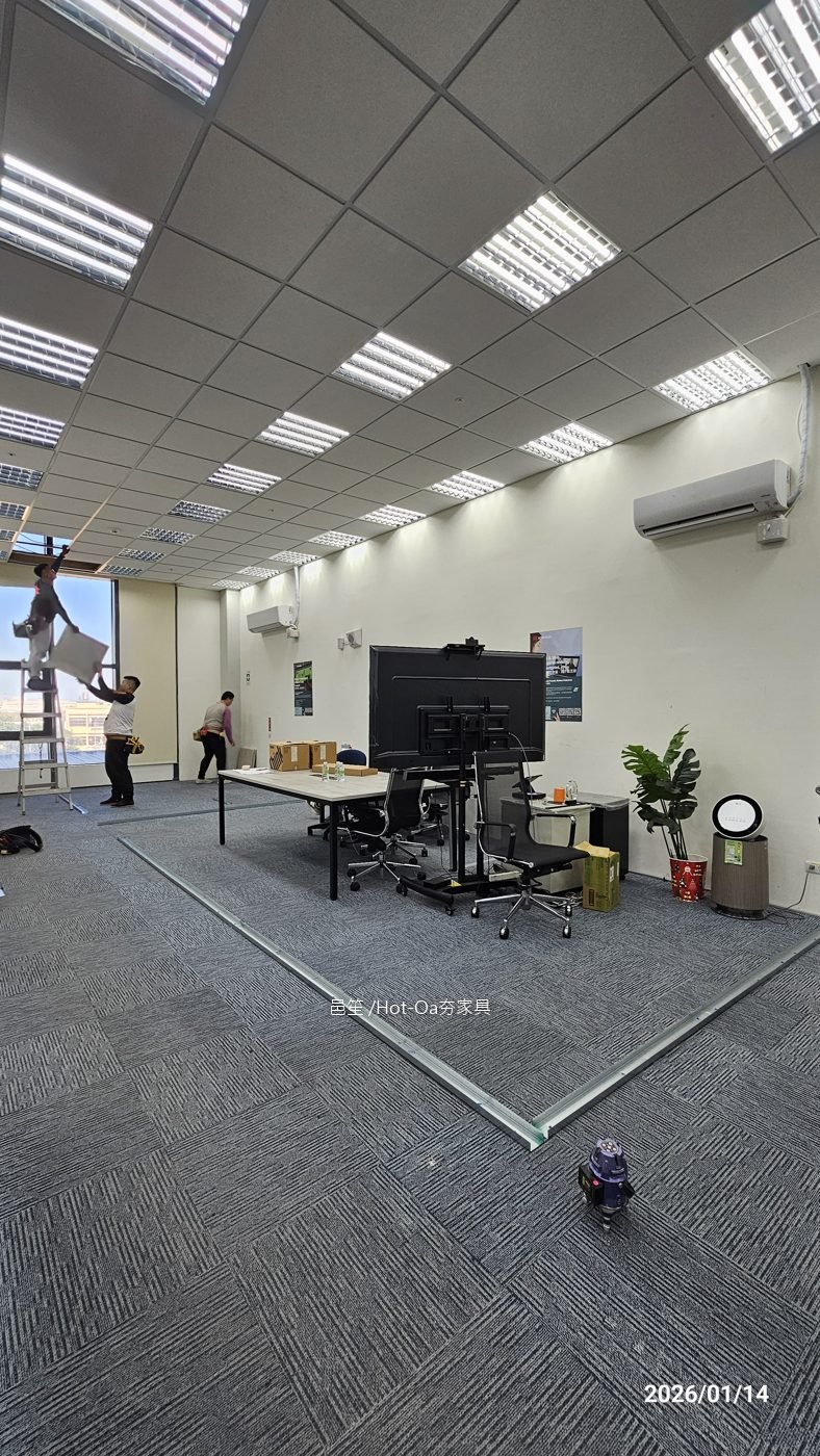大園某企業・辦公室