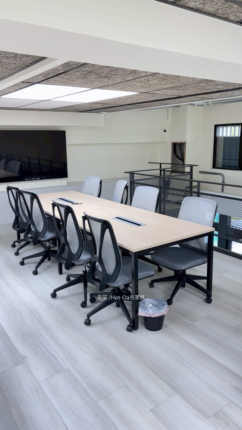 台南某企業・辦公室